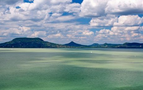 Hotel Panoráma***+ - Balatongyörök Majális a Balcsi partON 